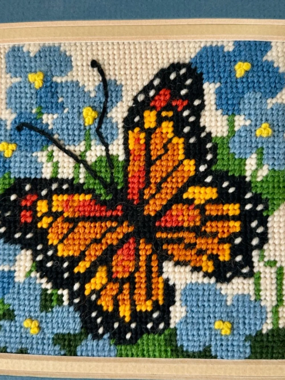Vintage Needlepoint Butterfly with Blue Flowers Framed Matted 7" x 7" x 1" - Picture 9 of 10
